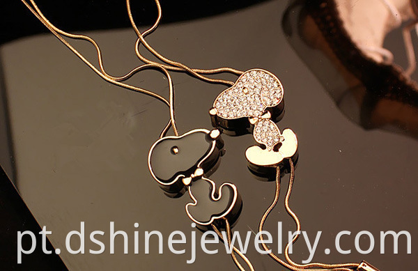 Animal Pendant Gold Long Necklace